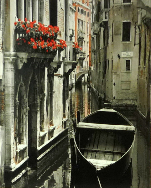 Venice Flowers - 35cm x 28cm - 24mm Thick Wooden Base